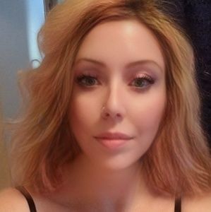 Meet your Posher, Adrien